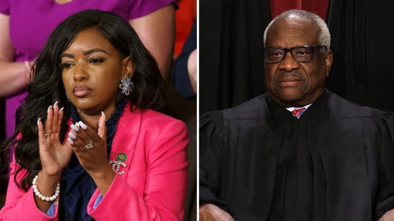 Jasmine Crockett Supreme Court Texas redistricting
